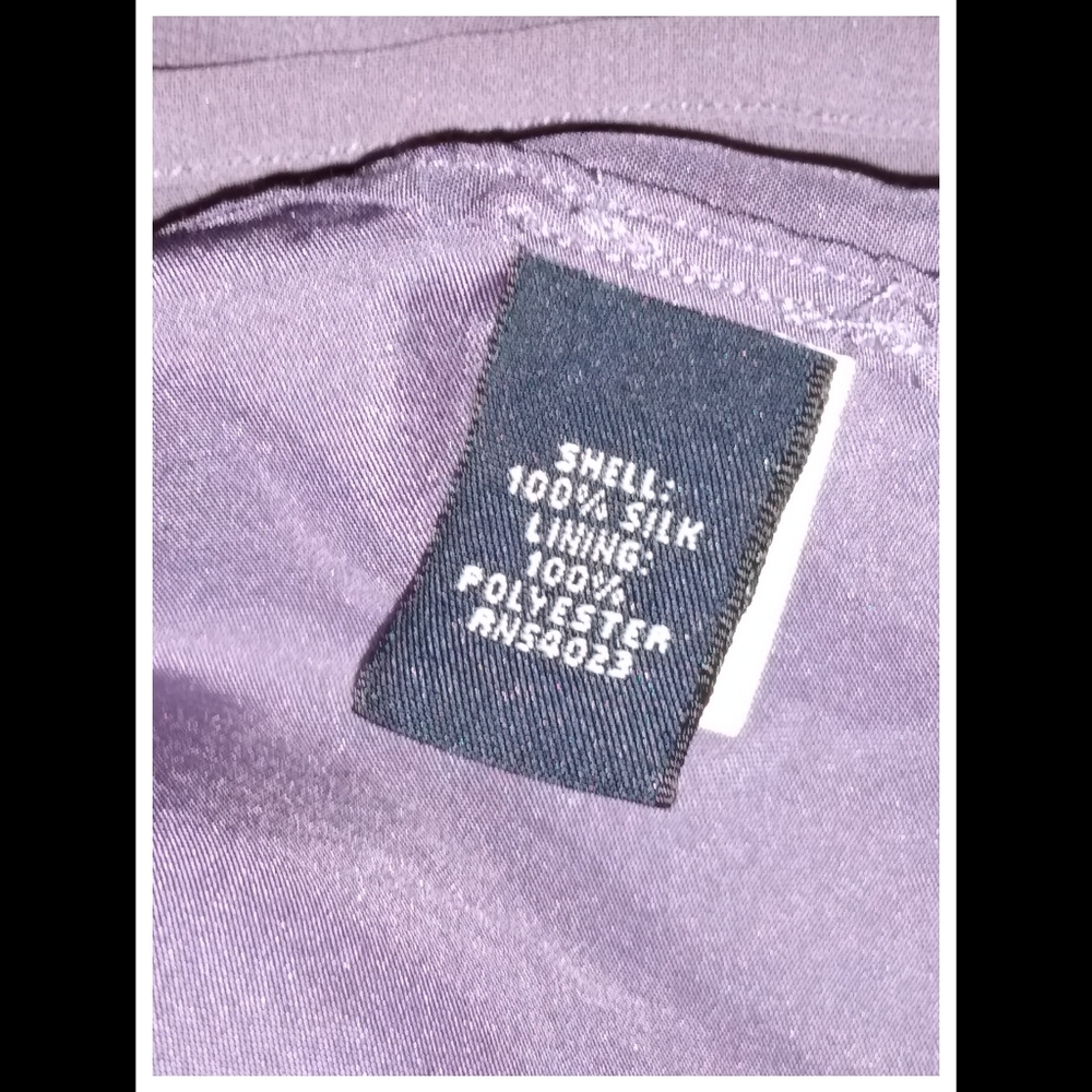 BANANA REPUBLIC NWOT 100% silk blouse - Picture 7 of 7